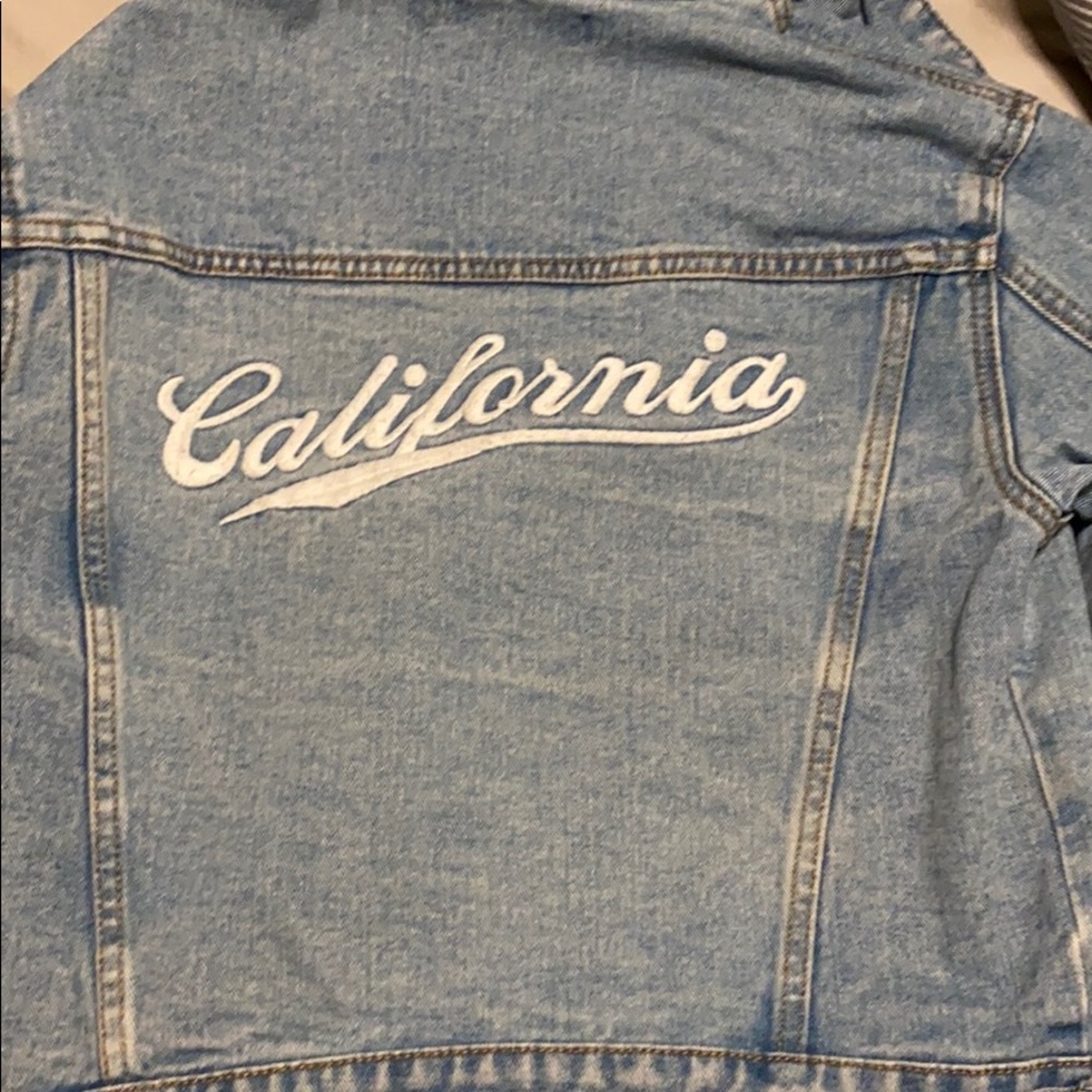 California denim jacket - Picture 4 of 5